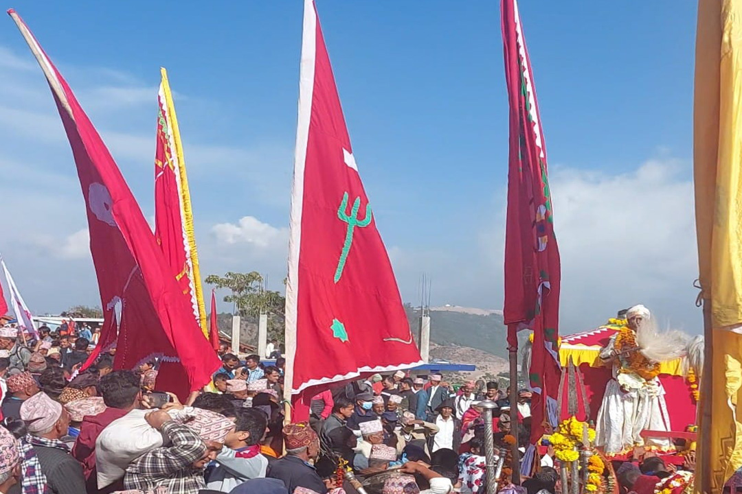 बैतडीको प्रसिद्ध मेलौली र फाल्ङासैनी भगवती मन्दिरमा जात्रा 